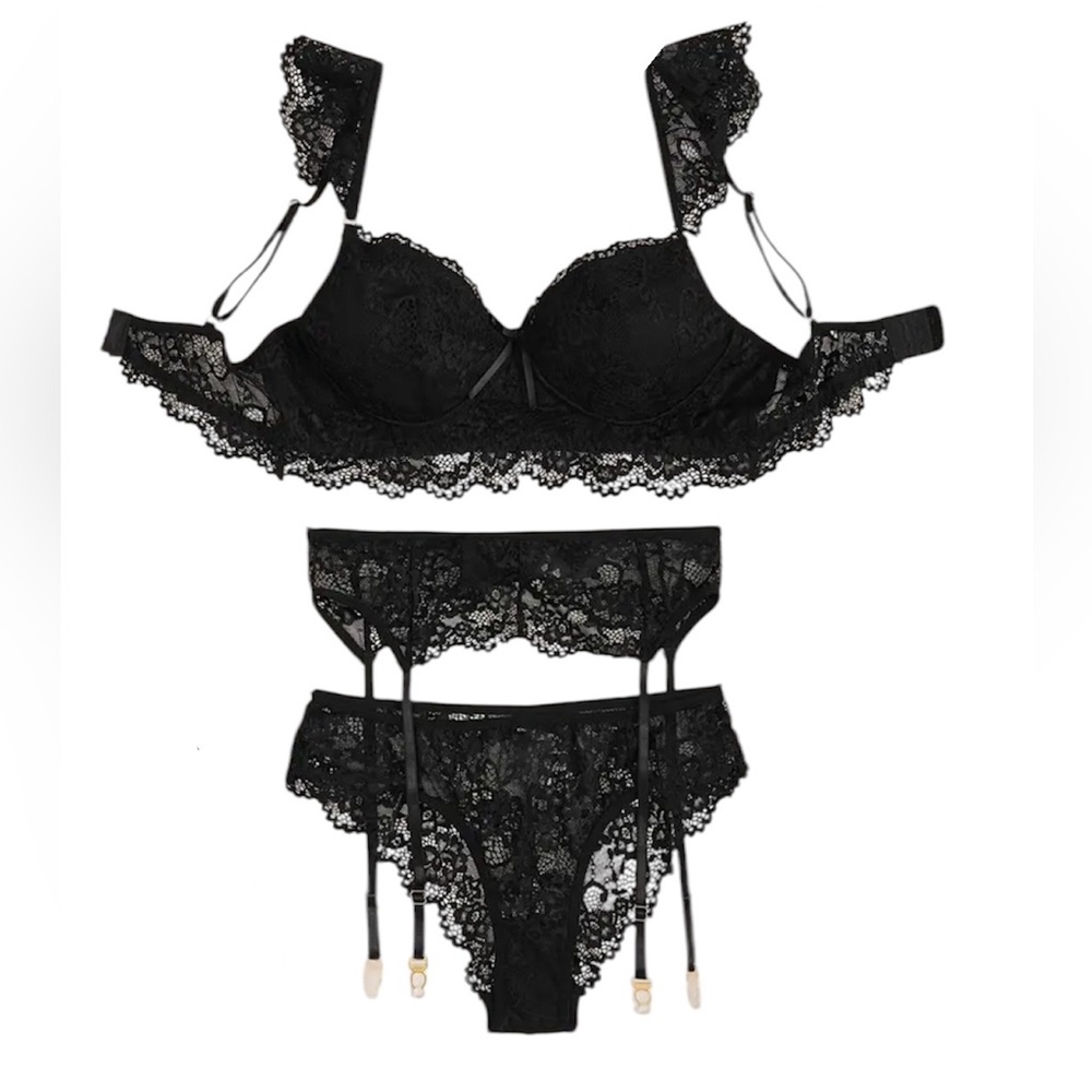 Sexy Black Lace Lingerie Set Size Small Stretchy NEW